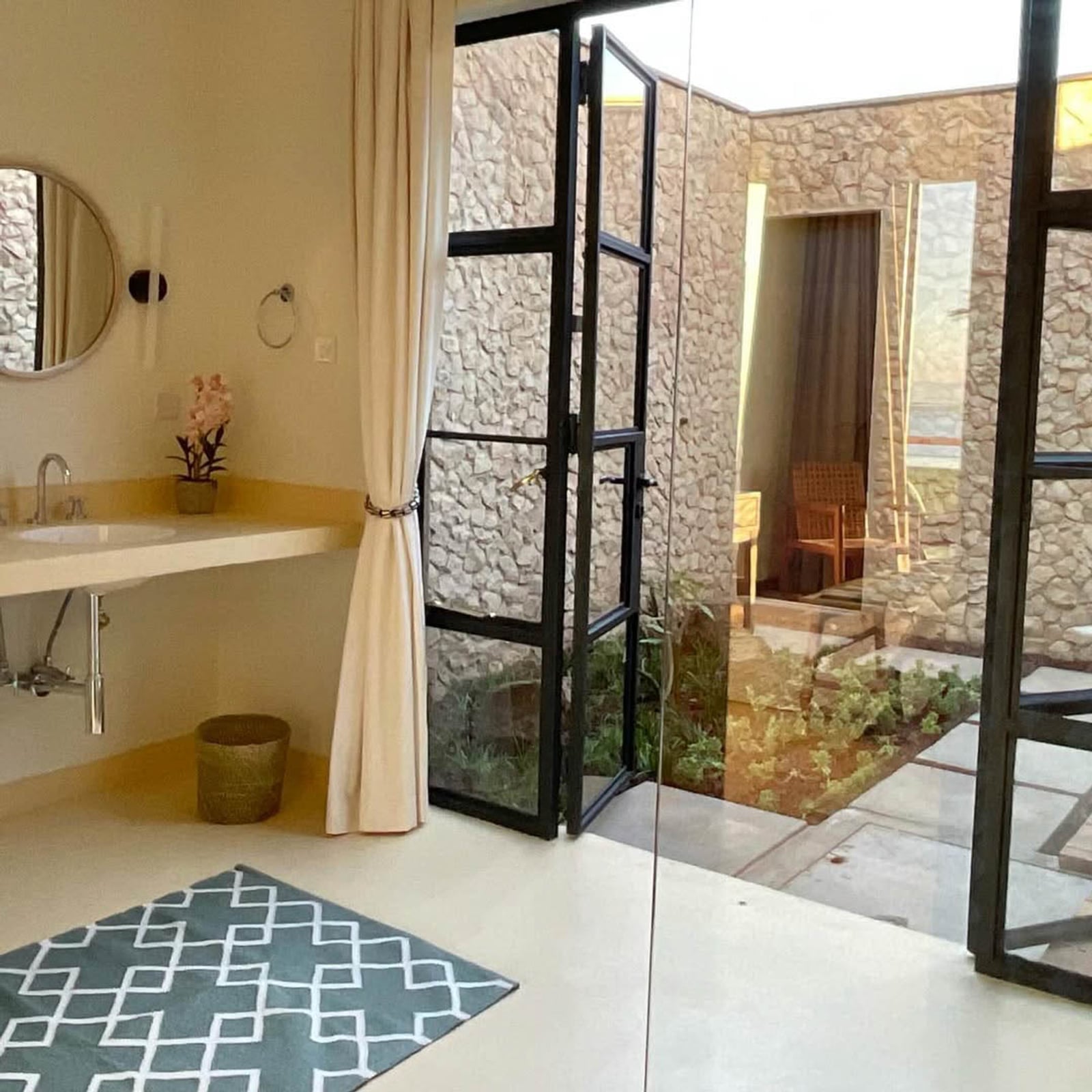 Rubi House, image 4