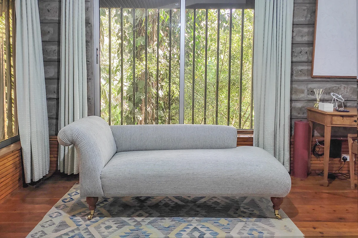 The Ardingly chaise thumbnail 2