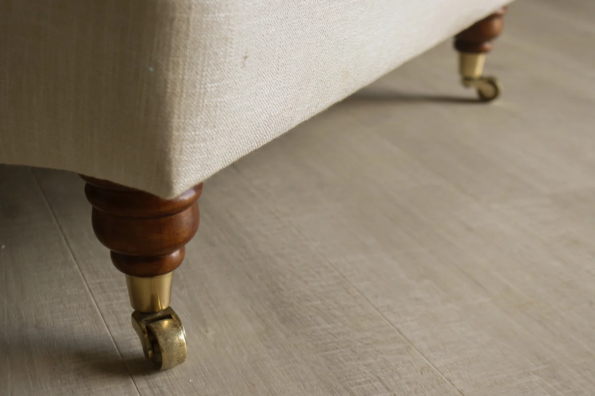 The Georgian three seater sofa thumbnail 5